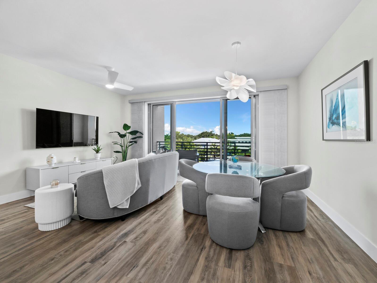 1709 N Tamiami Trl #418 Property Photo 6