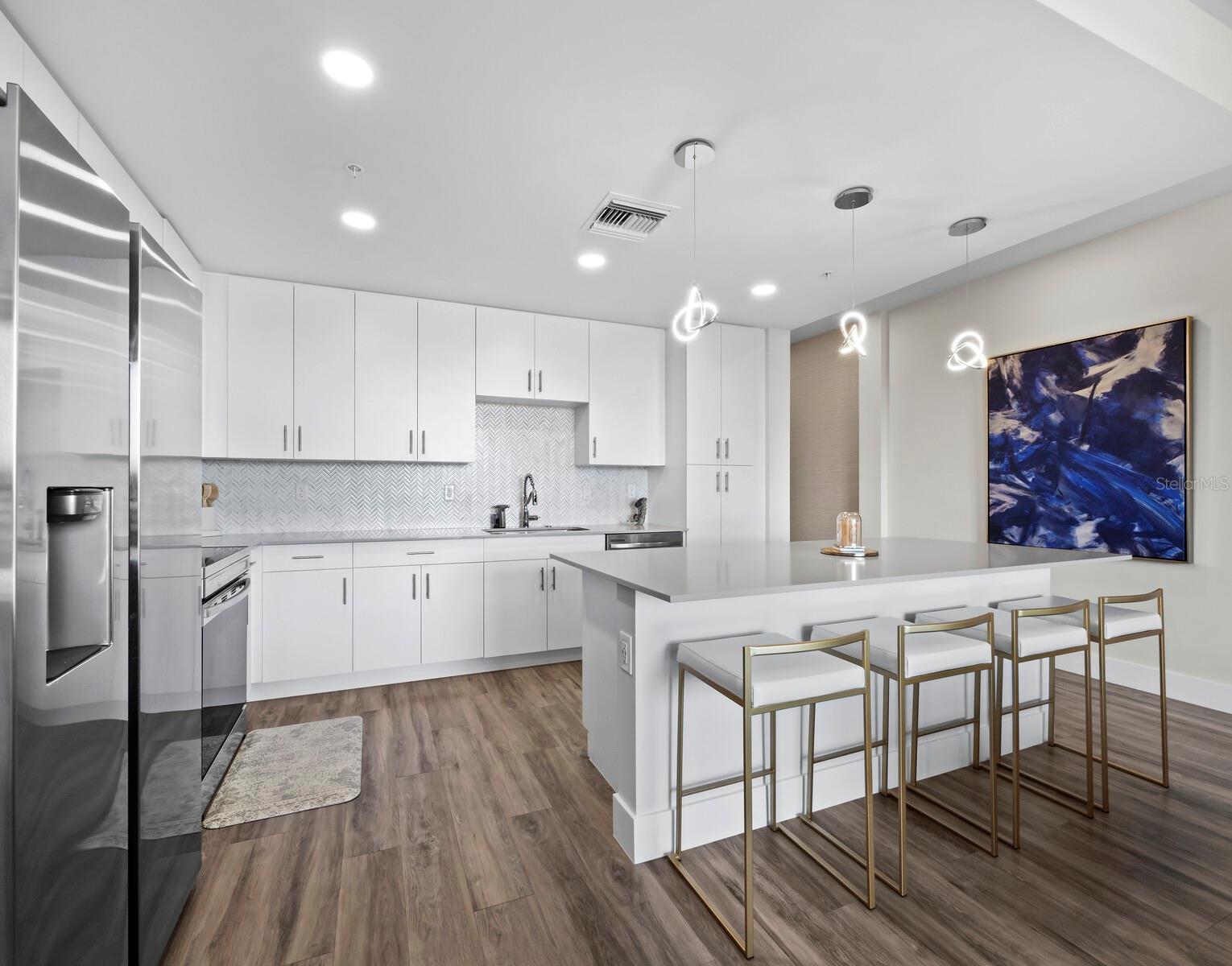 1709 N Tamiami Trl #418 Property Photo 15