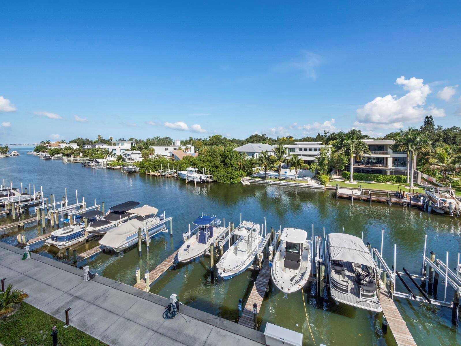 1709 N Tamiami Trl #418 Property Photo 17