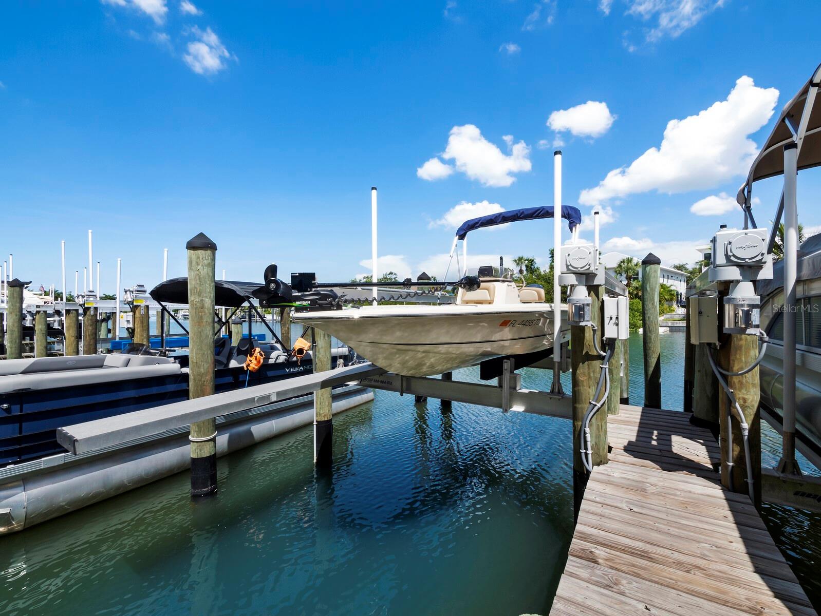 1709 N Tamiami Trl #418 Property Photo 37