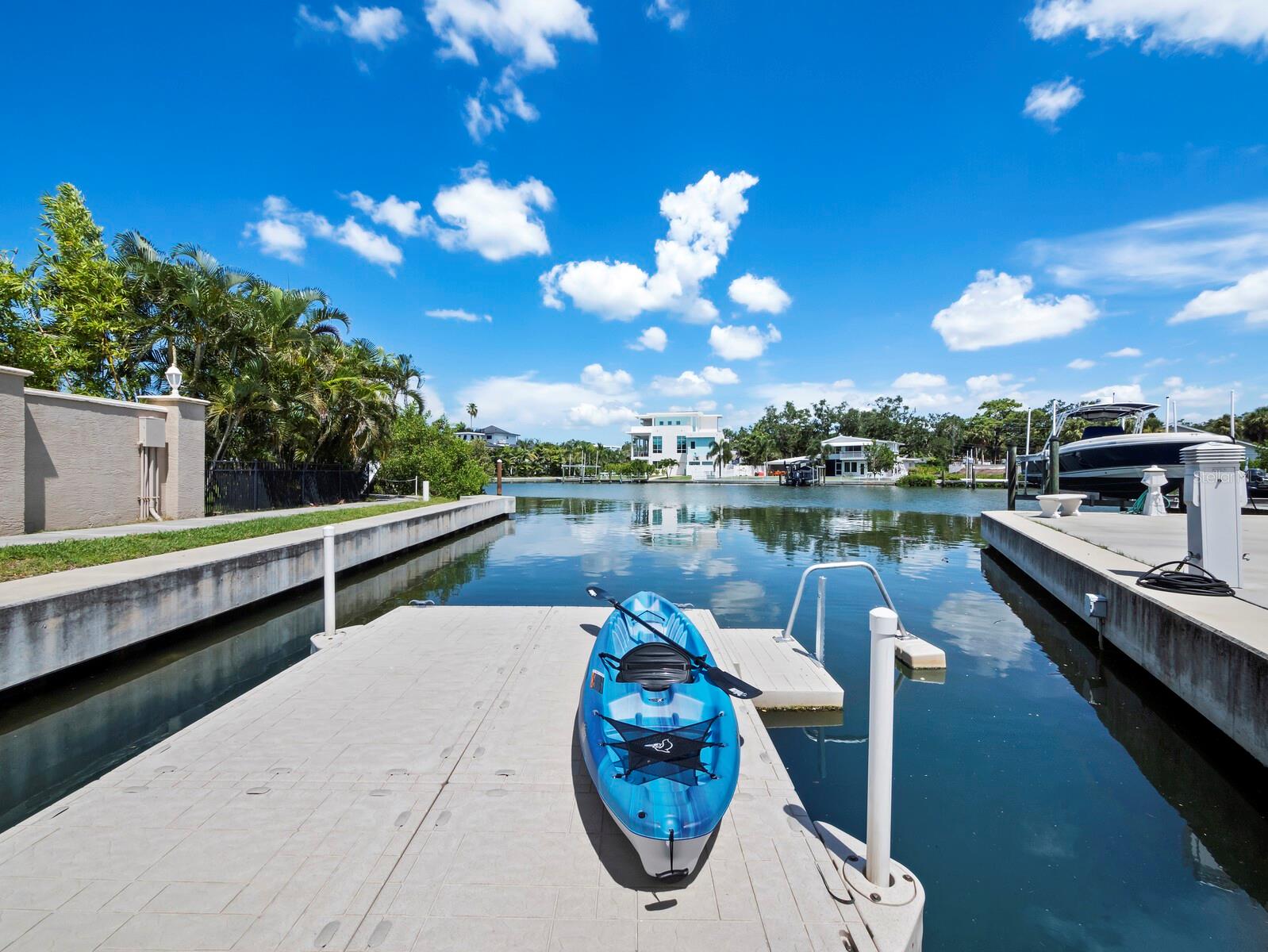 1709 N Tamiami Trl #418 Property Photo 39