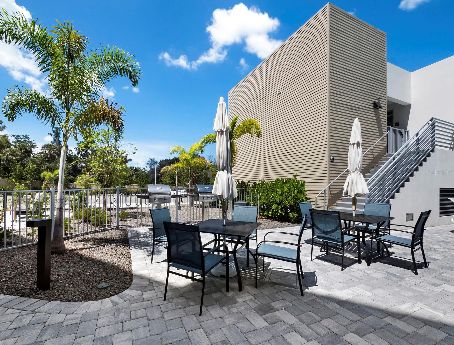 1709 N Tamiami Trl #418 Property Photo 45