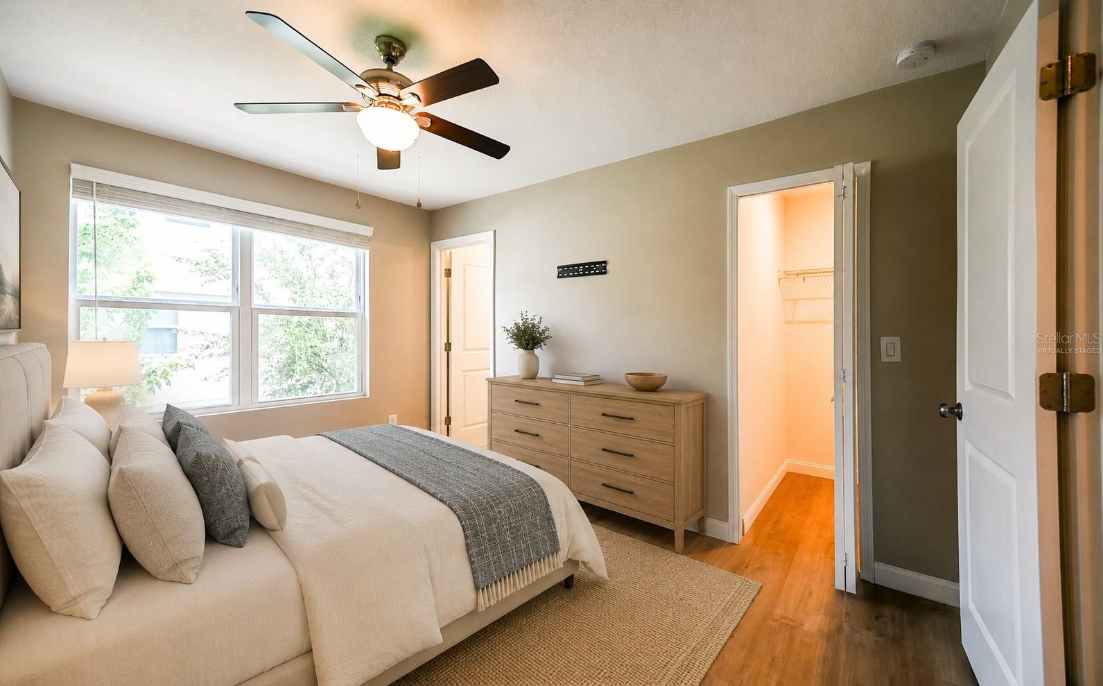 6130 Fairmont Ln Property Photo 10