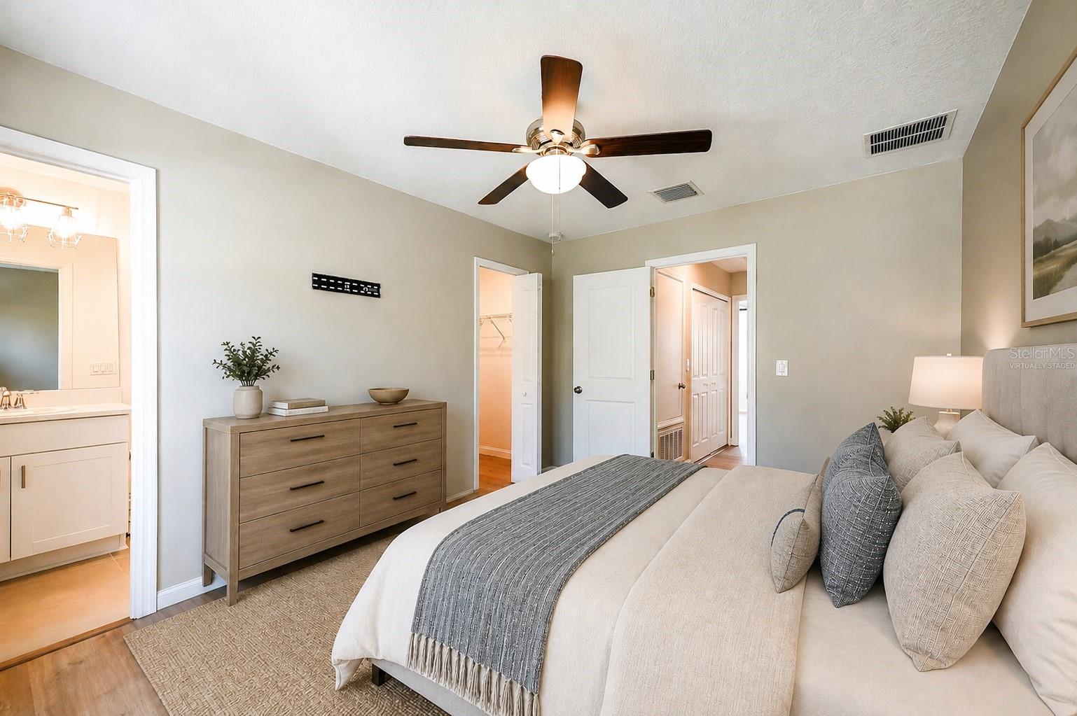 6130 Fairmont Ln Property Photo 12