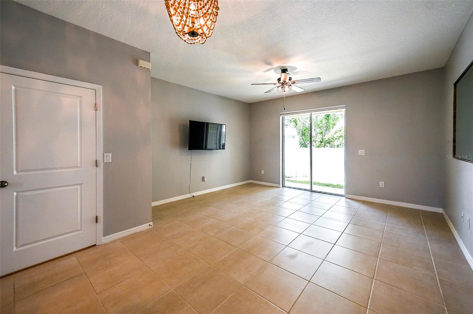 6130 Fairmont Ln Property Photo 20