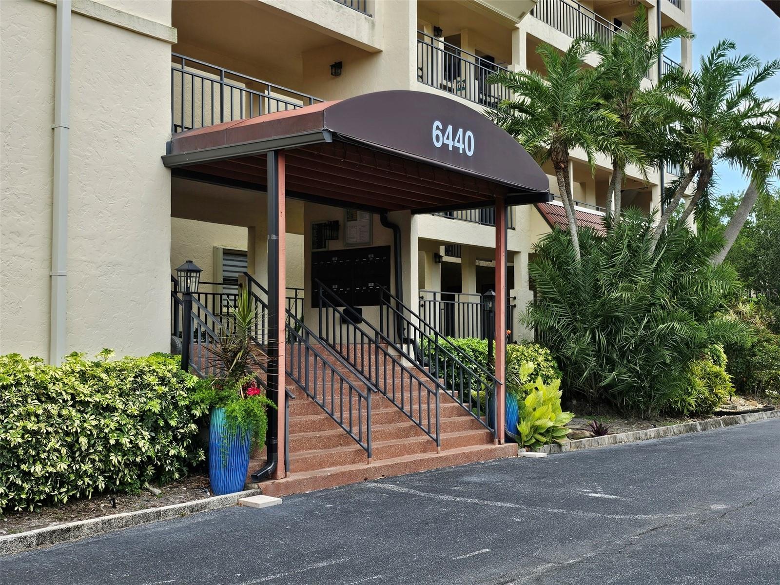 6440 Mourning Dove Dr #402 Property Photo 2