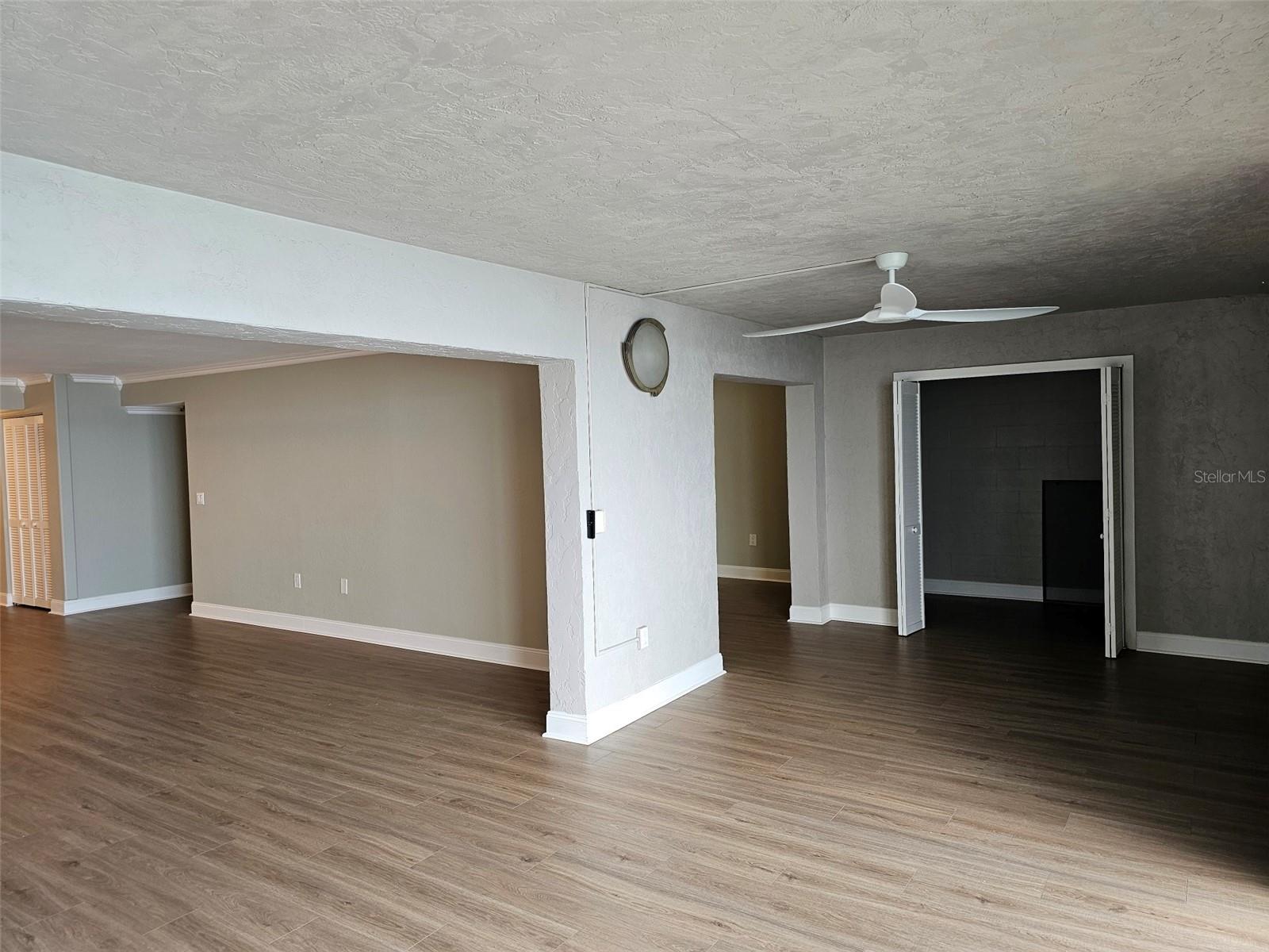 6440 Mourning Dove Dr #402 Property Photo 6