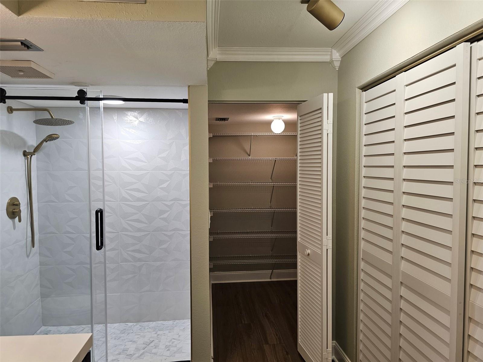 6440 Mourning Dove Dr #402 Property Photo 16