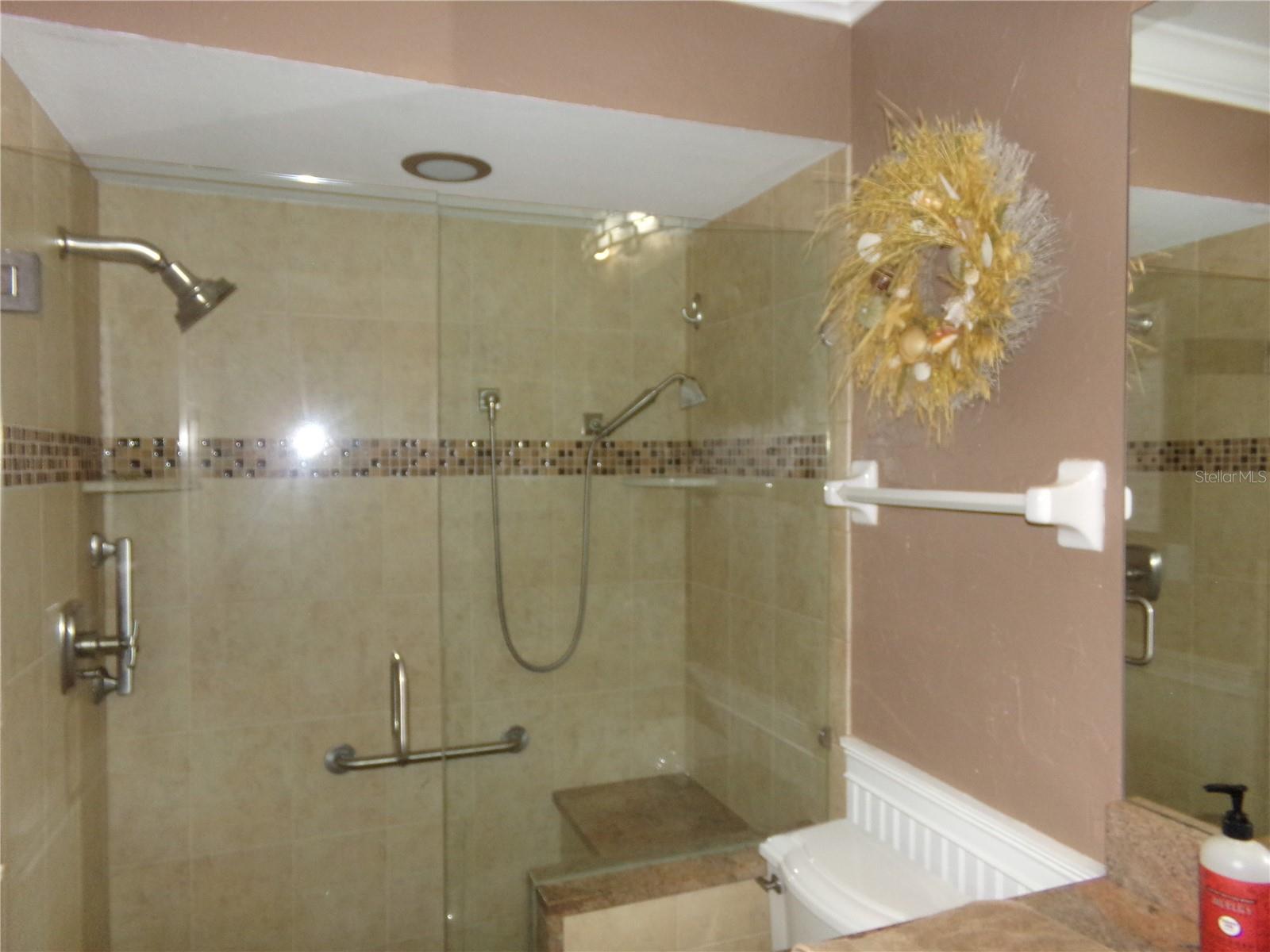 9312 Kingston Rd Property Photo 57