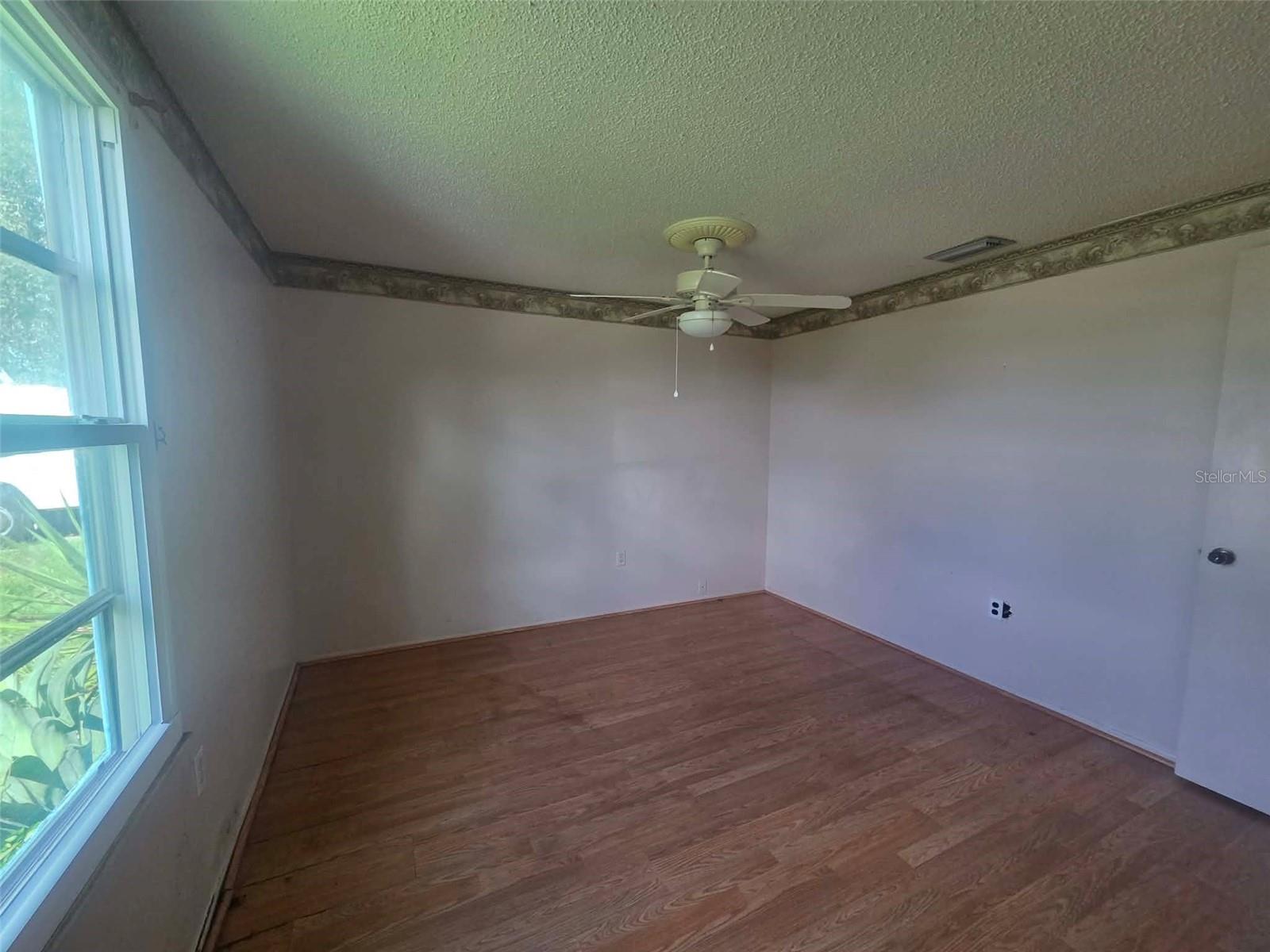 4551 Webber St Property Photo 12
