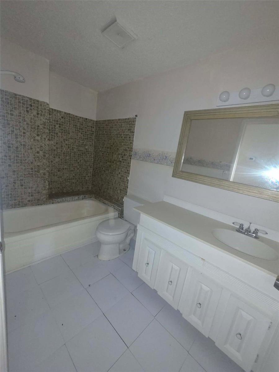 4551 Webber St Property Photo 14