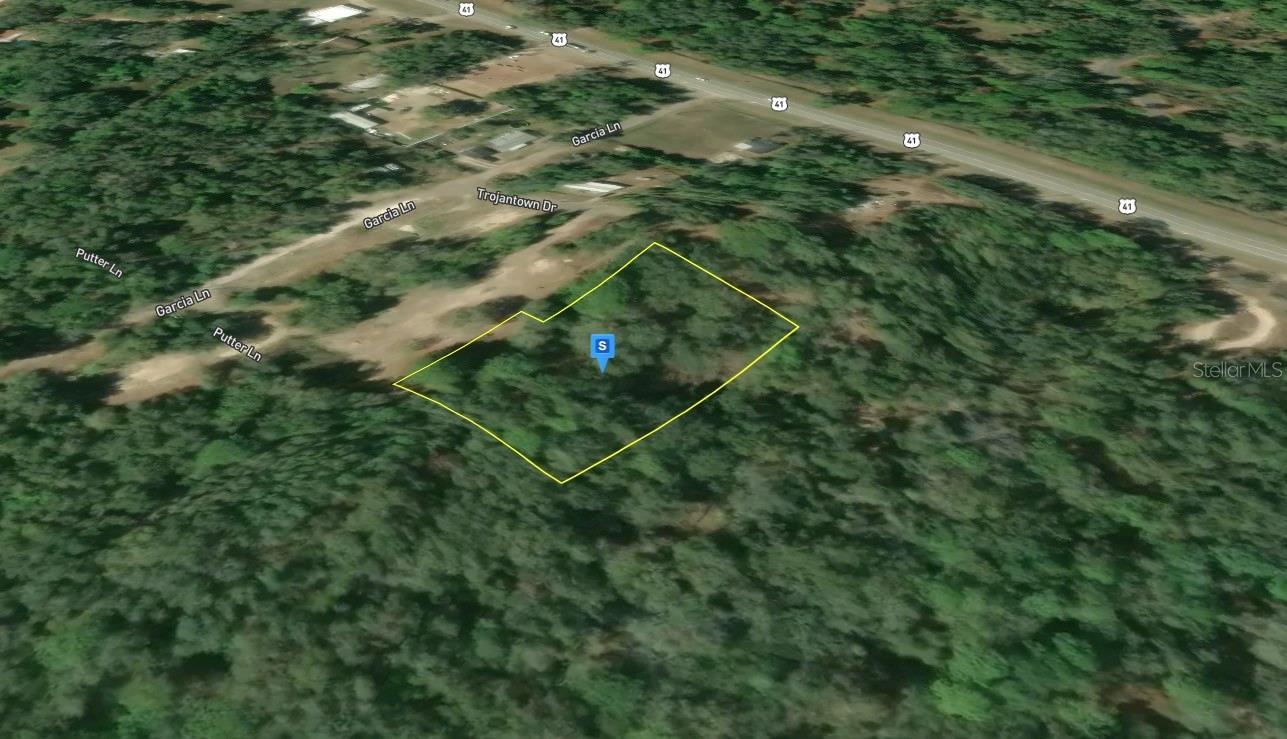 17402 Trojantown Dr Property Photo 2