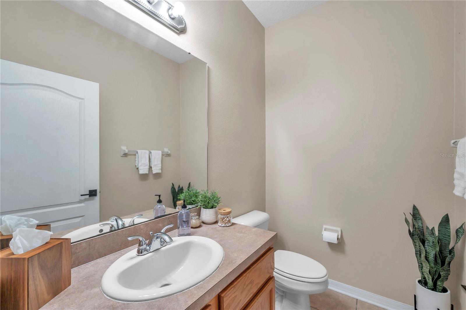 402 Halifax Bay Ct Property Photo 22