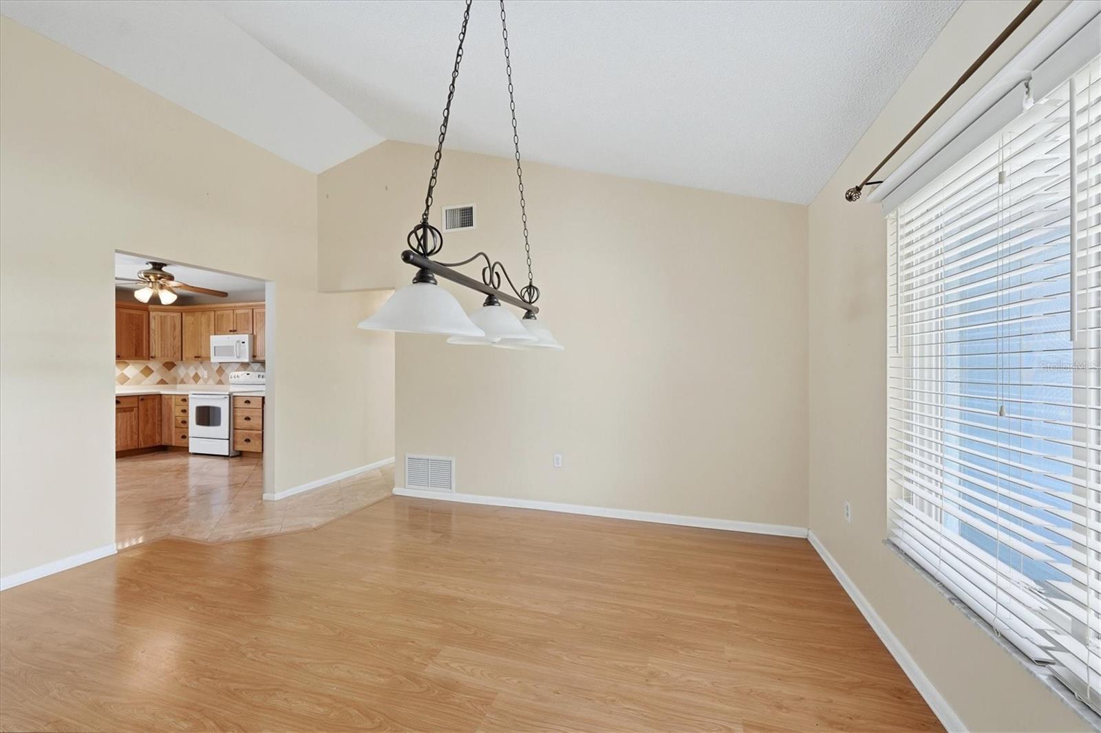 5015 86th Street Ct W Property Photo 7