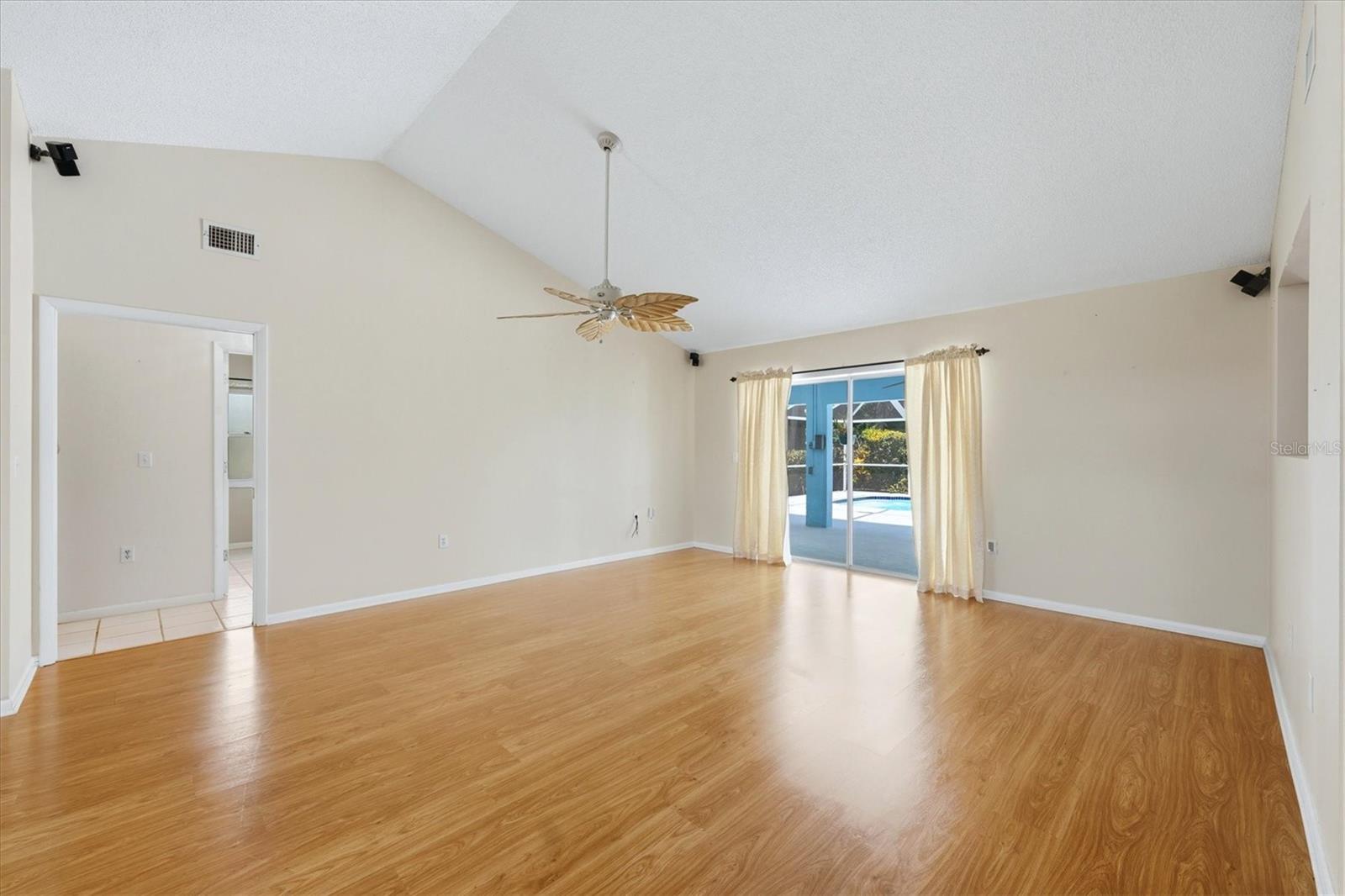 5015 86th Street Ct W Property Photo 15