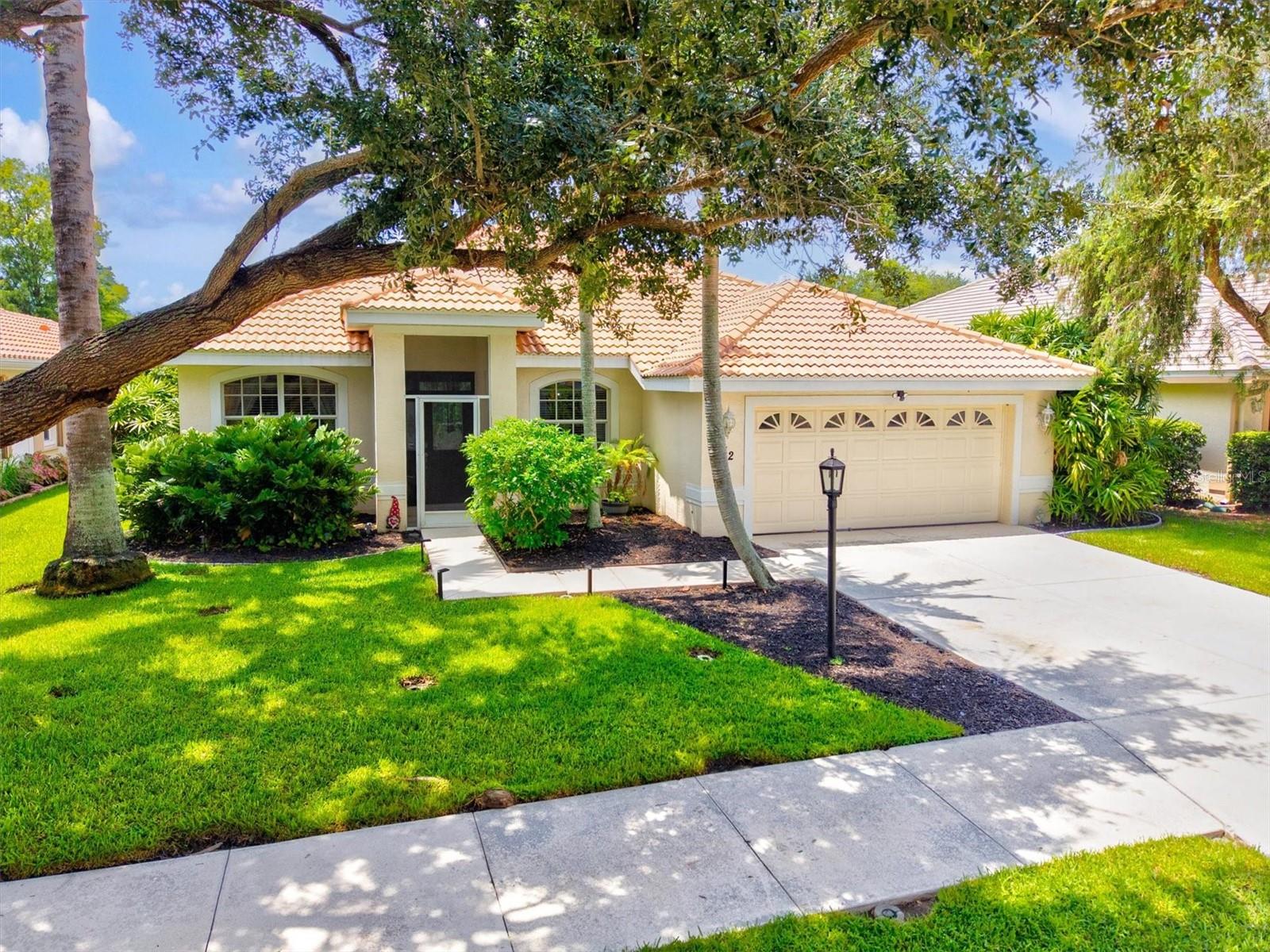 6252 Donnington Ct Property Photo 49
