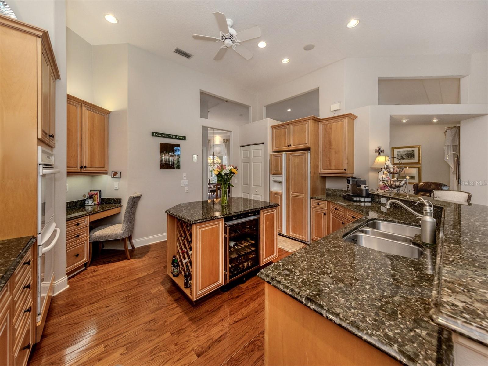 444 Tremingham Way Property Photo 38