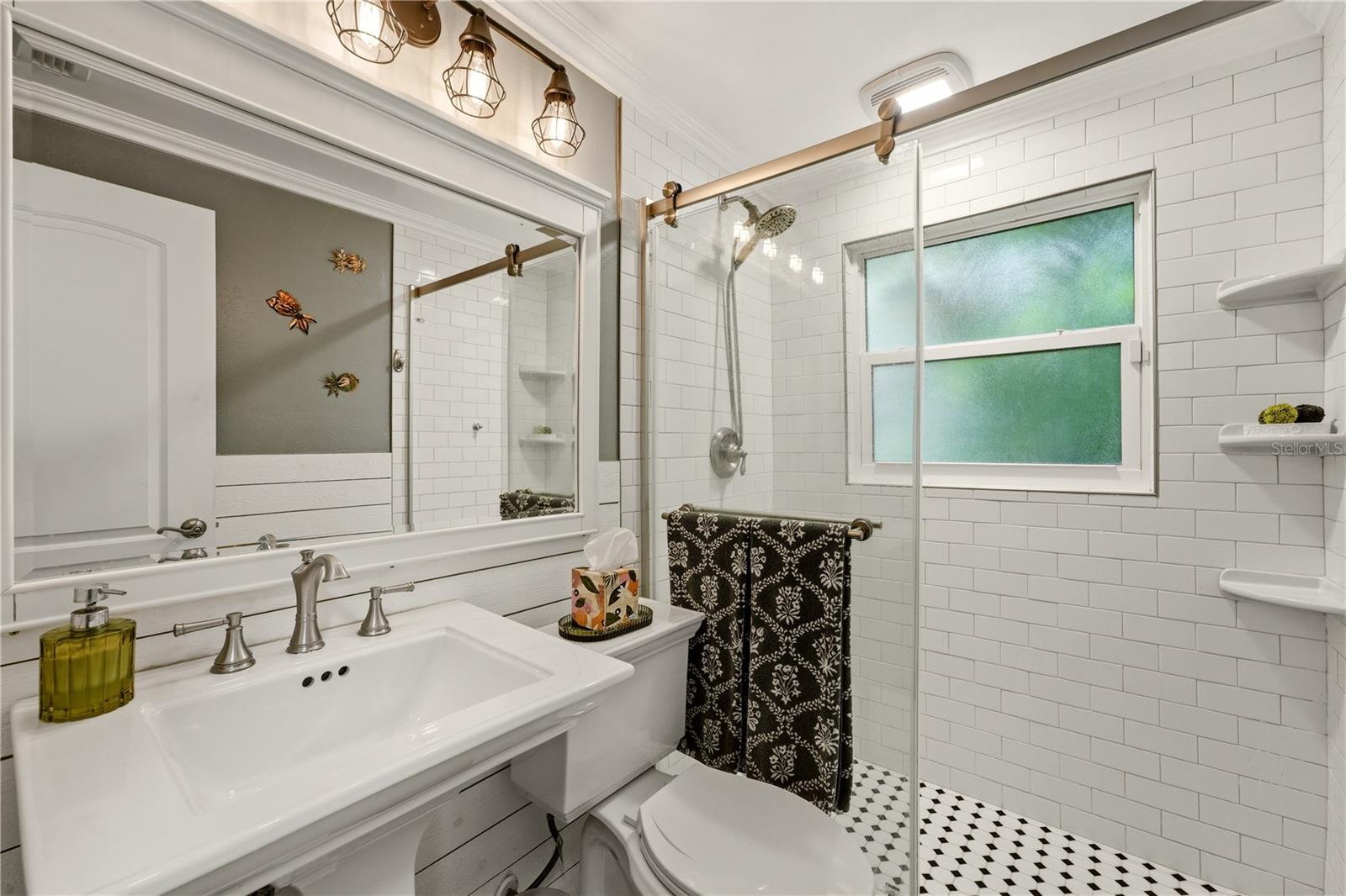 3424 Old Oak Dr Property Photo 28