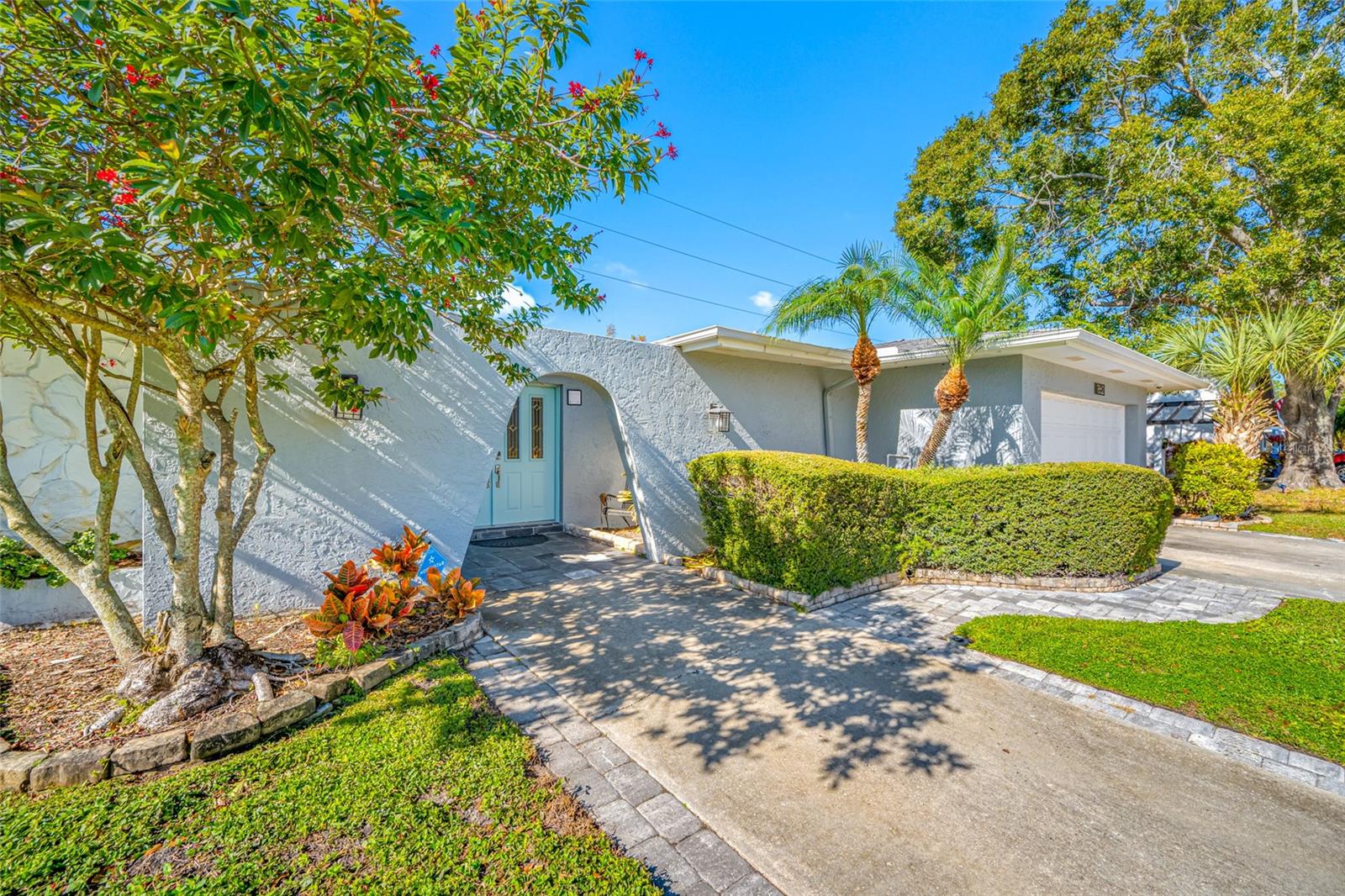 1862 Del Robles Dr Property Photo 25