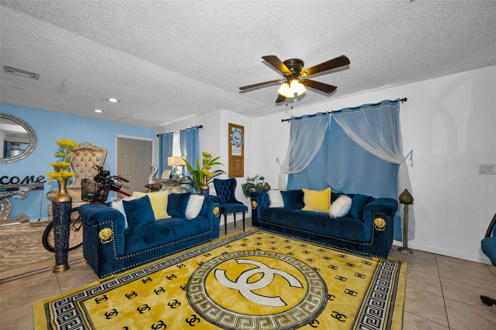 7526 Carolton Cir Property Photo 9