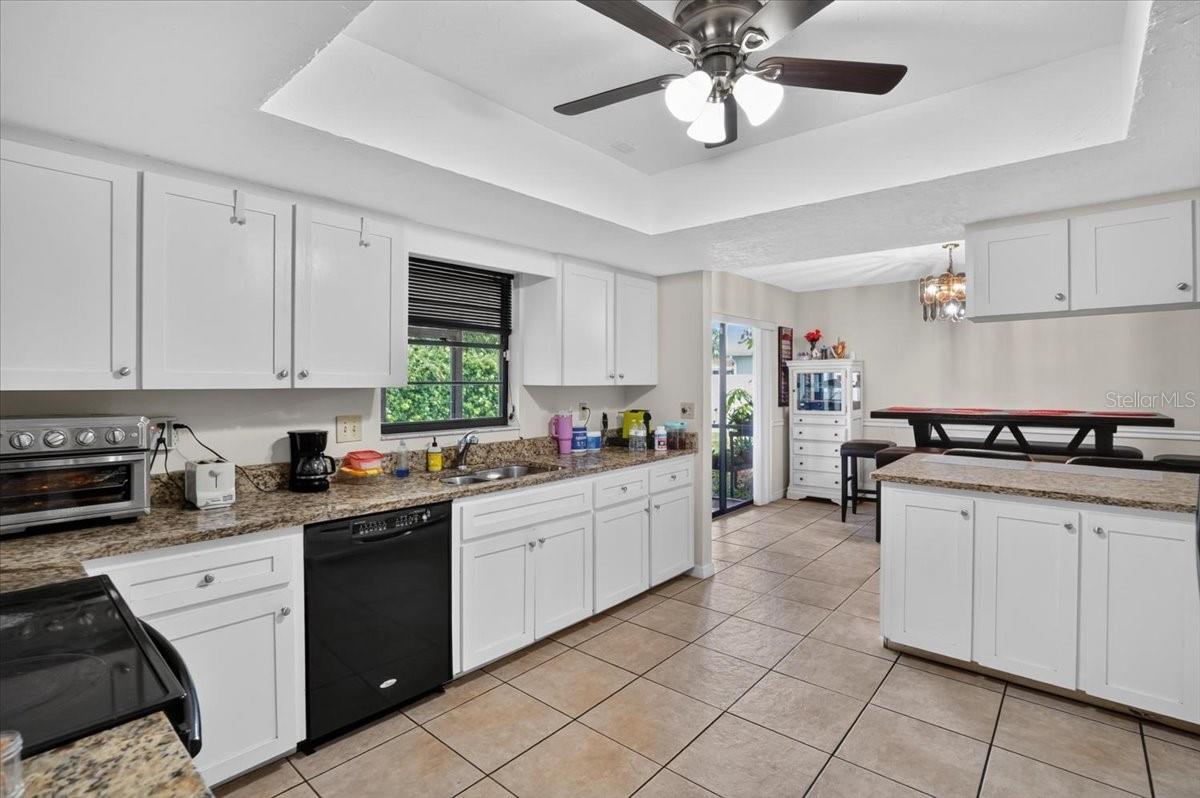 5031 Brandeis Cir S Property Photo 15