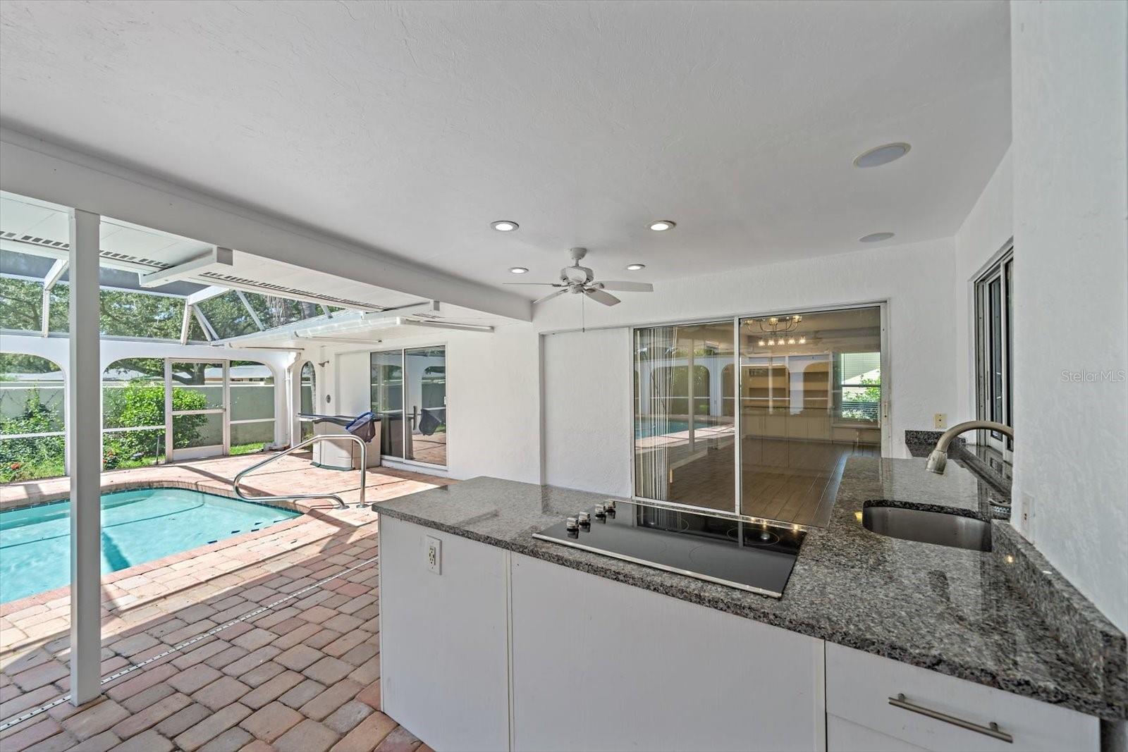 6840 Country Lakes Cir Property Photo 24