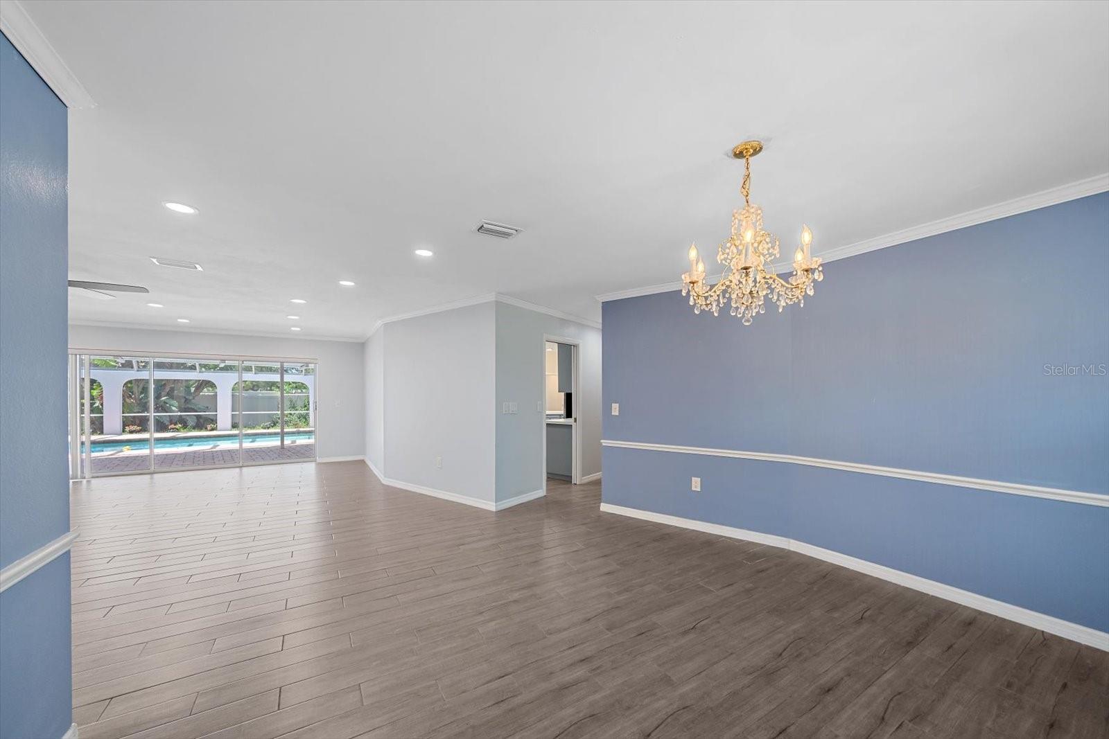 6840 Country Lakes Cir Property Photo 37