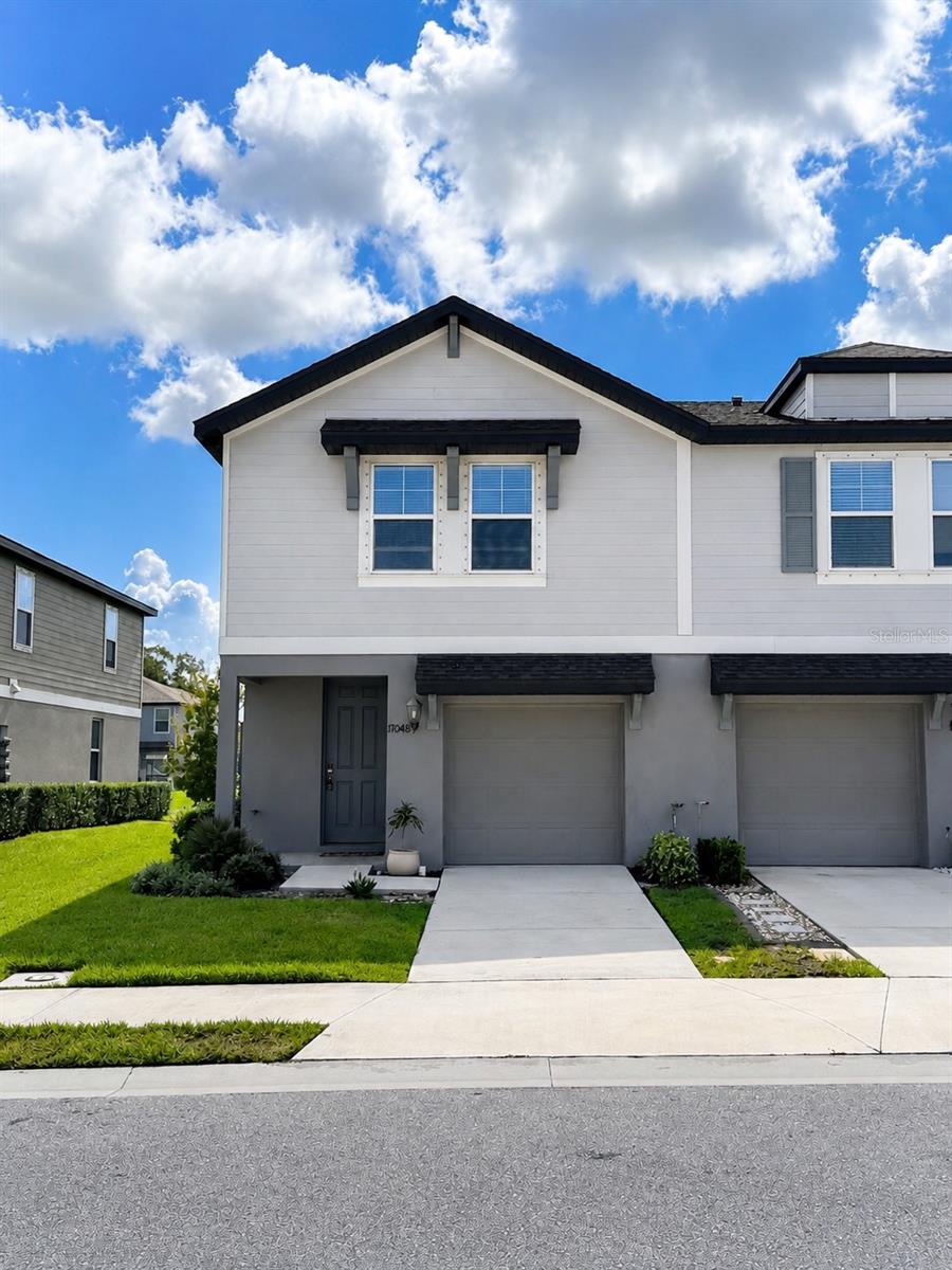 17048 Coral Key Dr Property Photo 3