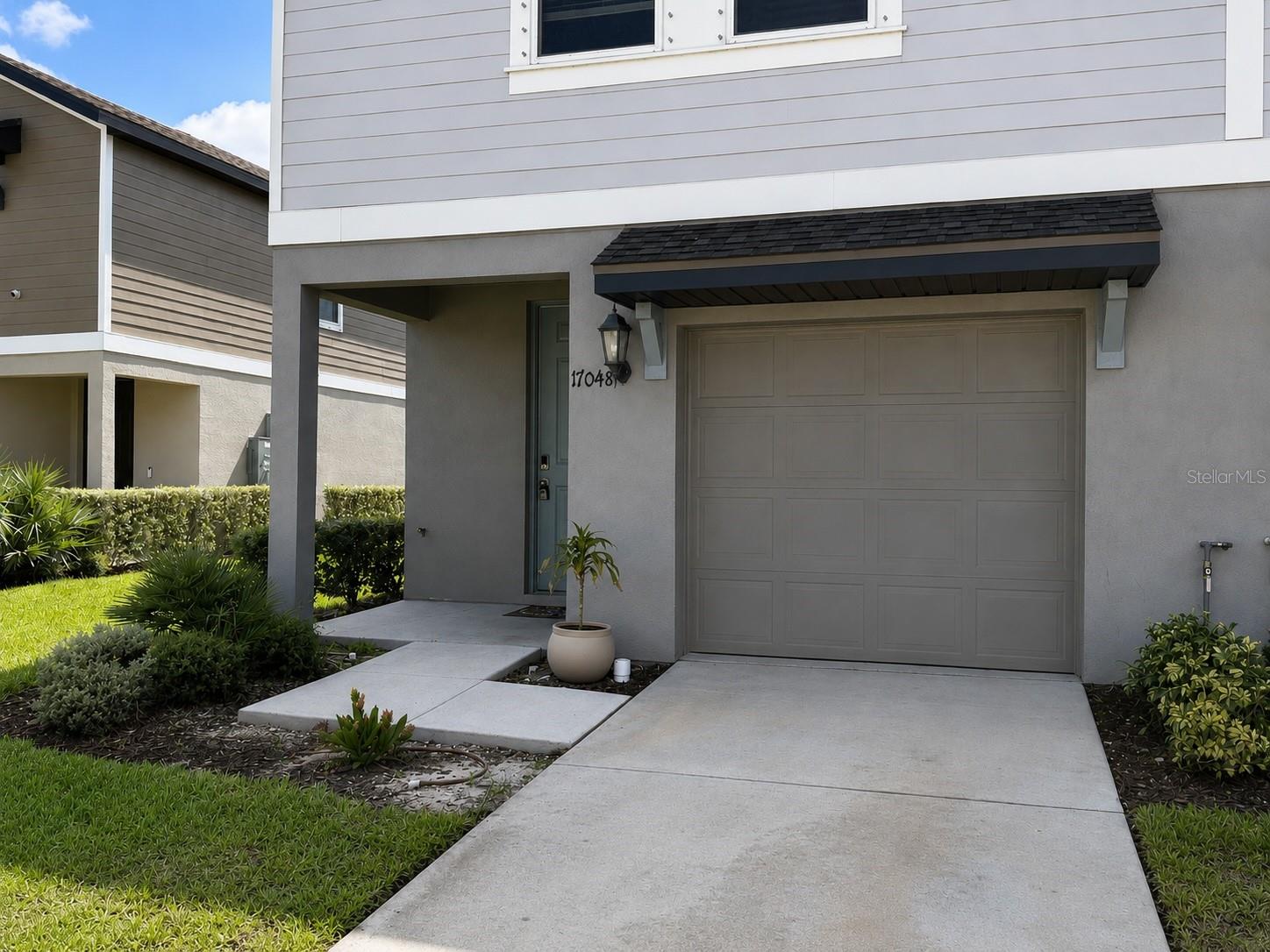 17048 Coral Key Dr Property Photo 5