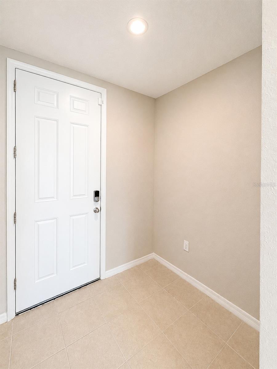 17048 Coral Key Dr Property Photo 7