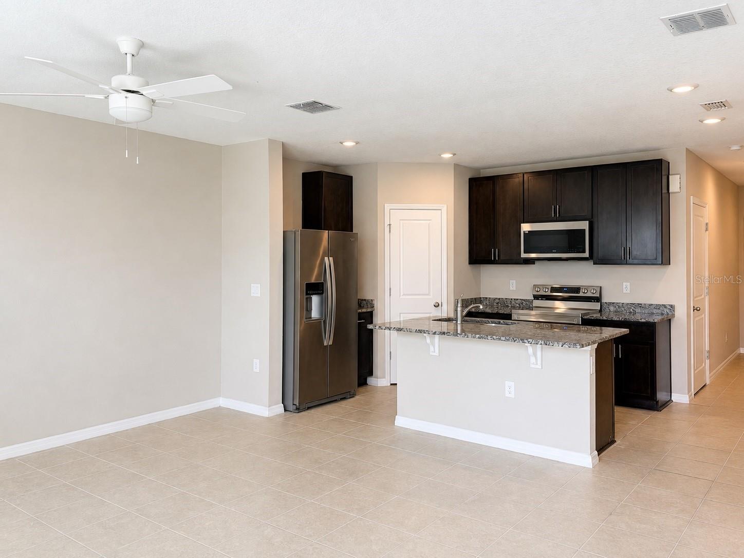 17048 Coral Key Dr Property Photo 10