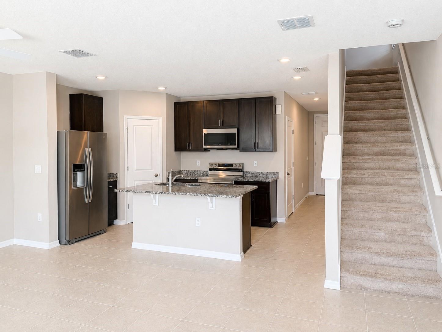 17048 Coral Key Dr Property Photo 11
