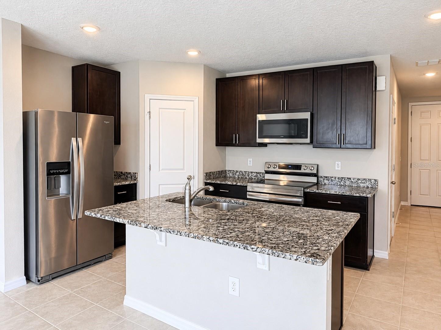17048 Coral Key Dr Property Photo 15