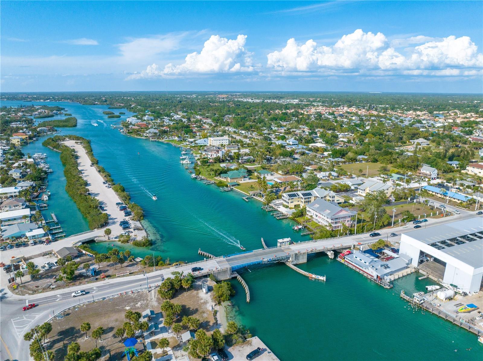 17048 Coral Key Dr Property Photo 64