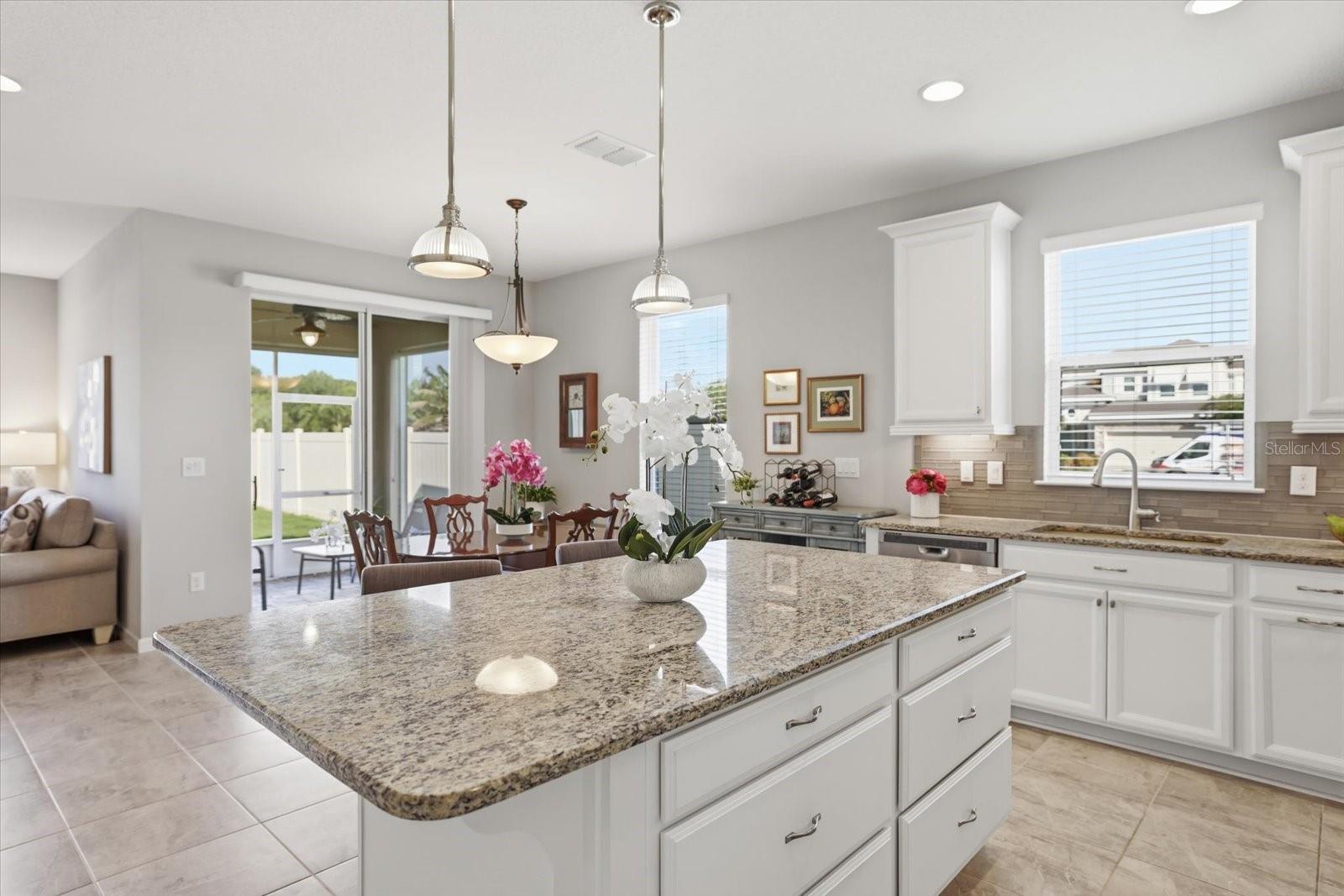 11243 Spring Gate Trl Property Photo 7
