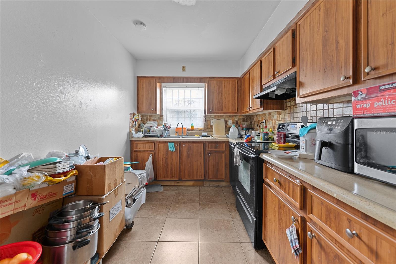8412 N Grady Ave Property Photo 4