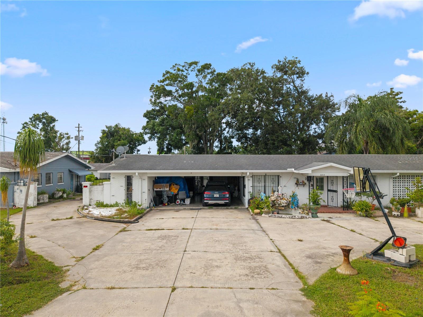 8414 N Grady Ave Property Photo 2