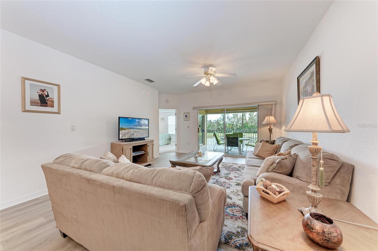 6326 Grand Oak Cir #203 Property Photo 9