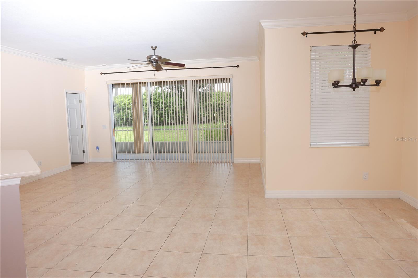 11505 52nd Ct E Property Photo 10