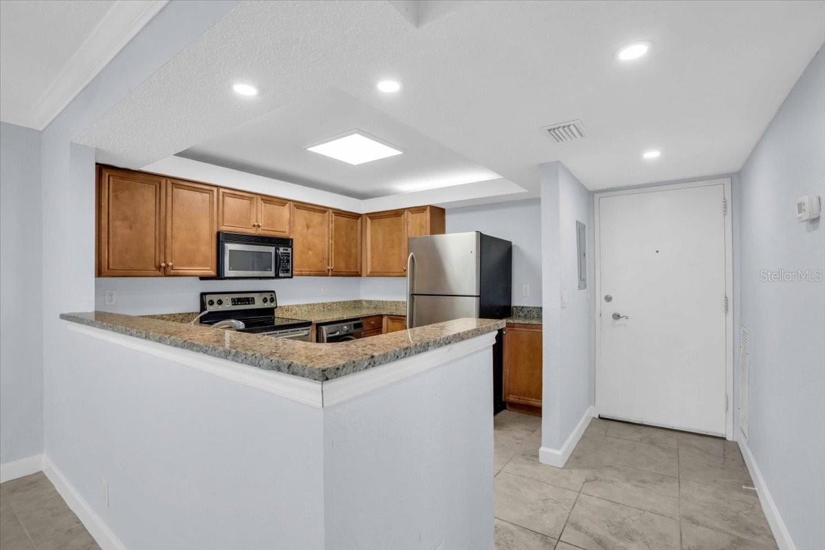 2755 Coconut Bay Ln #3f Property Photo 2
