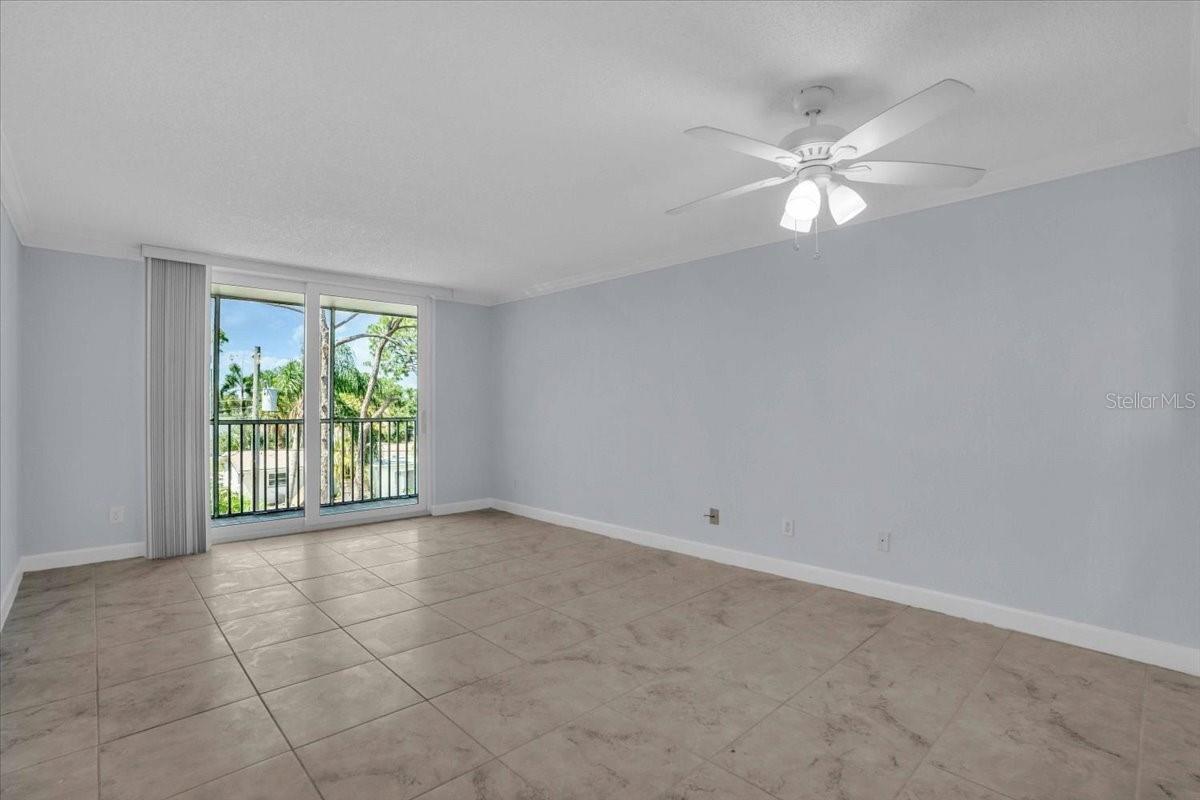 2755 Coconut Bay Ln #3f Property Photo 5