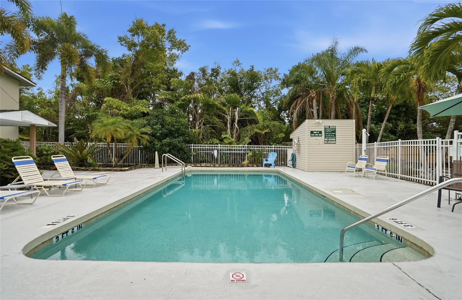 1644 Redwood St #apt D Property Photo 9
