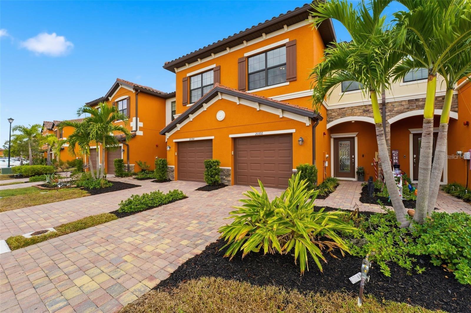 20392 LAGENTE CIR Property Photo 1