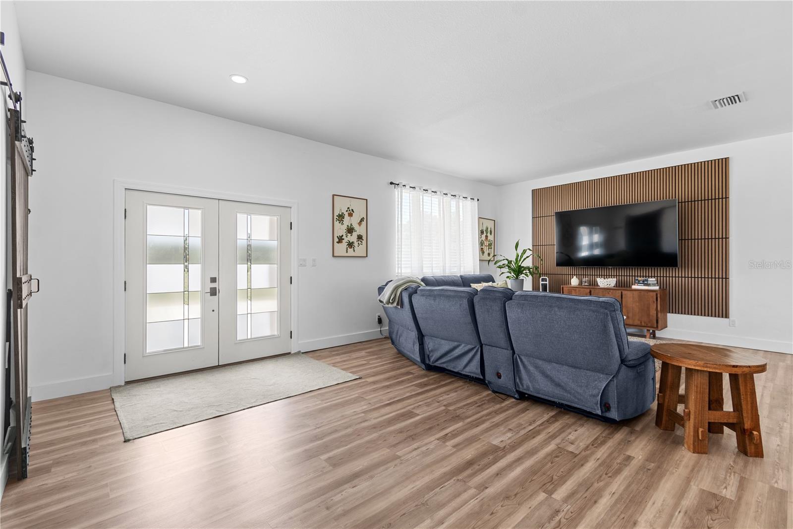 1810 37th St E Property Photo 57
