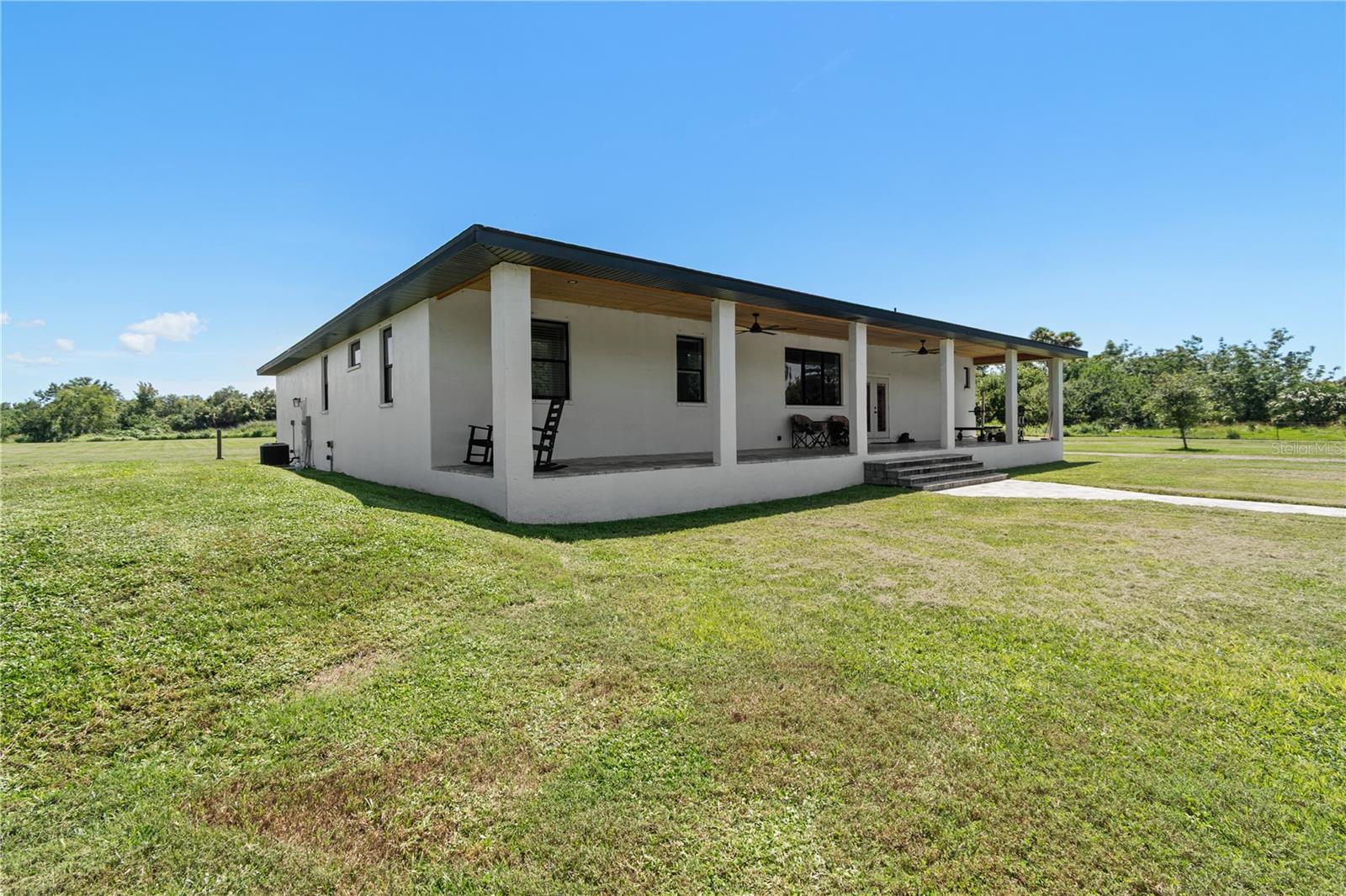 1810 37th St E Property Photo 71
