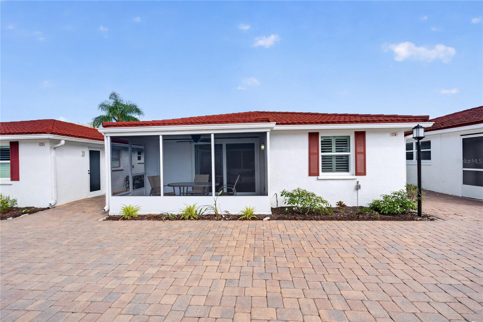 6154 Midnight Pass Rd #villa4c Property Photo 3