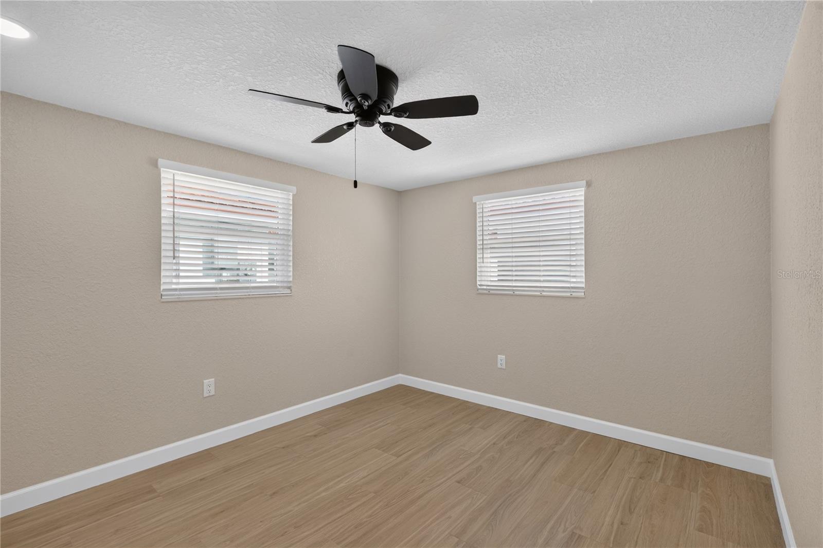 6154 Midnight Pass Rd #villa4c Property Photo 21