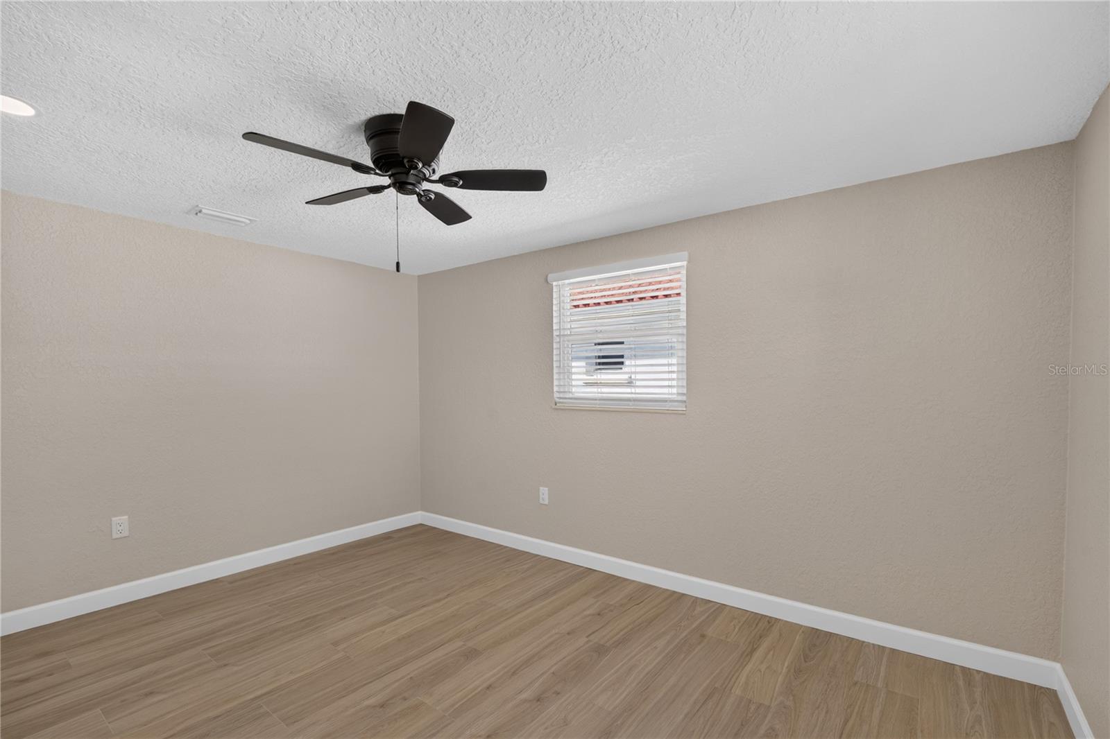 6154 Midnight Pass Rd #villa4c Property Photo 22