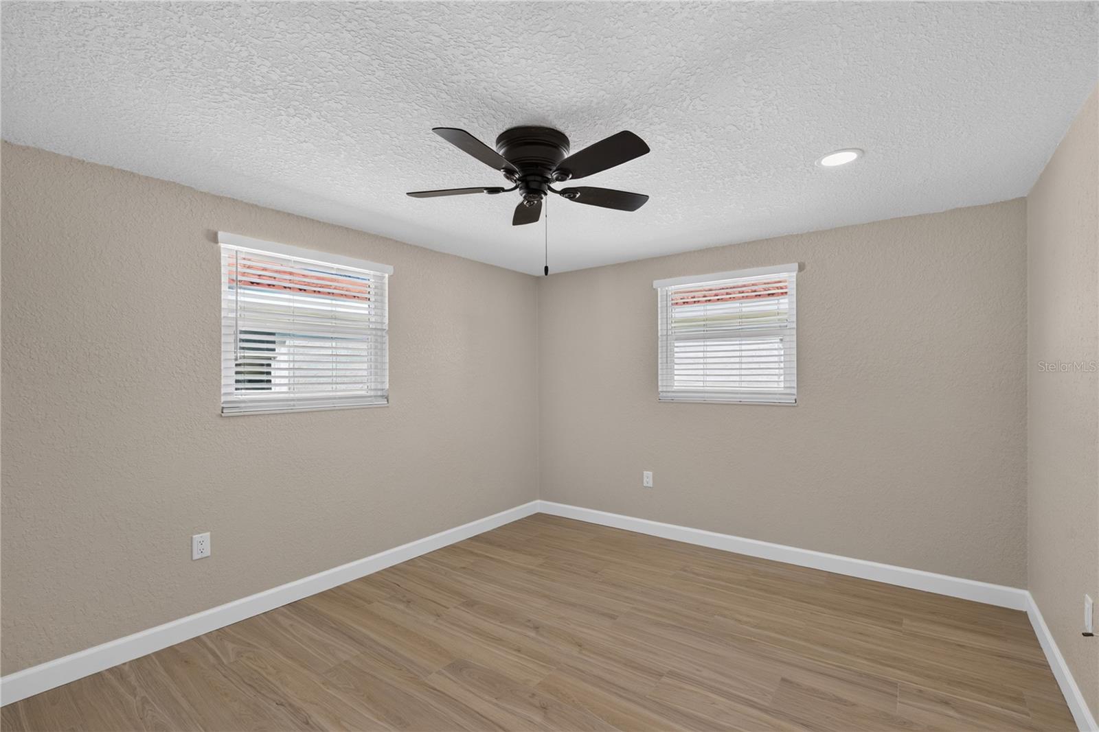 6154 Midnight Pass Rd #villa4c Property Photo 25