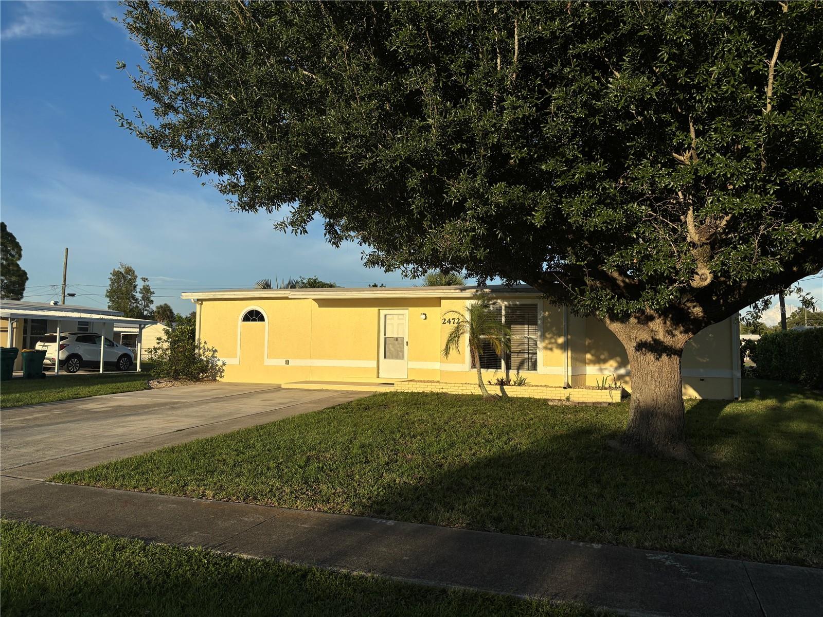 2472 Picnic St Property Photo 2
